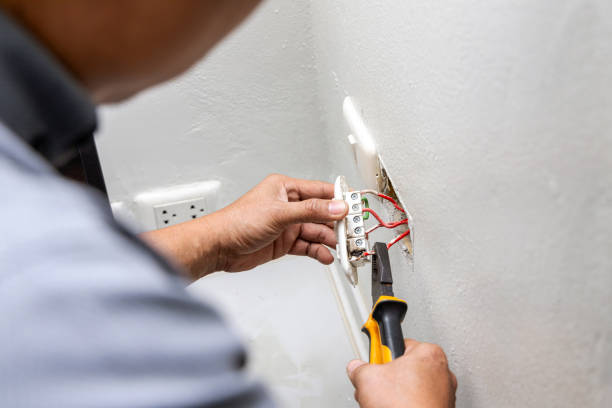 Best Commercial Electrician Services  in Fairfield Plantation, GA